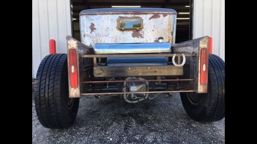 1930 Ford Model A Pickup & Model AA - Image 4 of 5