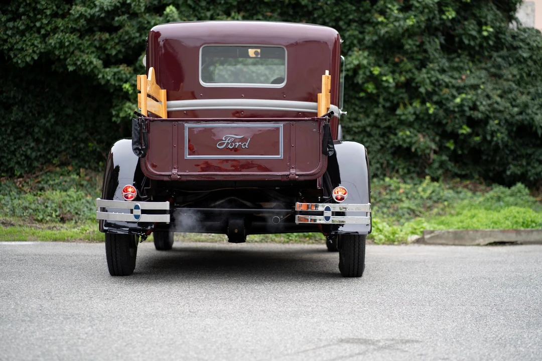 1930 Ford Model A Pickup & Model AA - Image 11 of 31