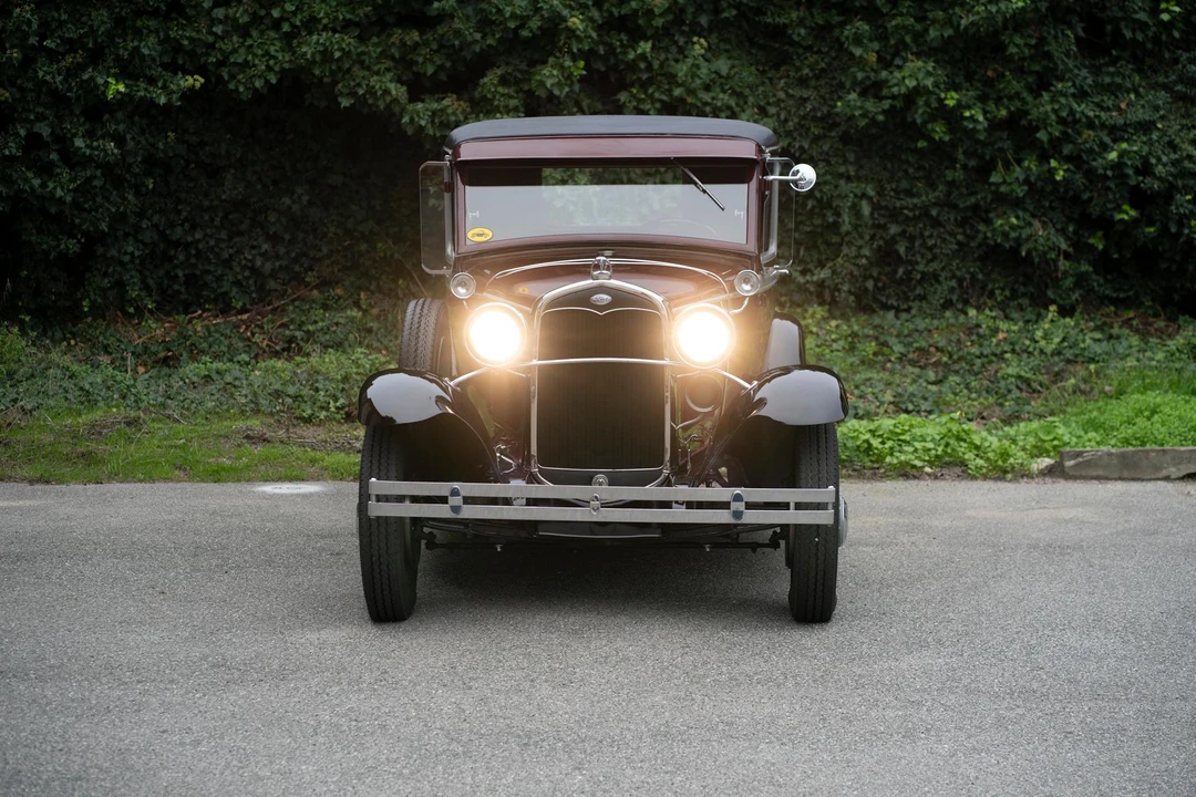 1930 Ford Model A Pickup & Model AA - Image 4 of 31