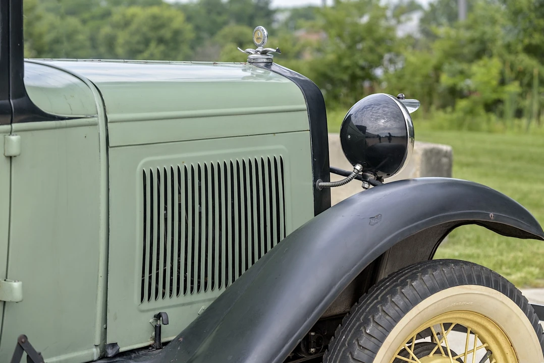1929 Ford Model A Pickup & Model AA - Image 29 of 31