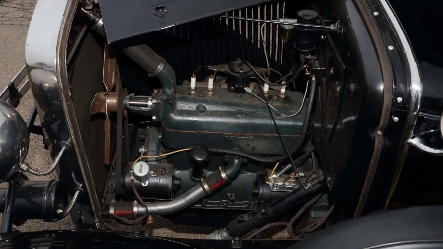 1930 Ford Model A Pickup & Model AA - Image 6 of 12