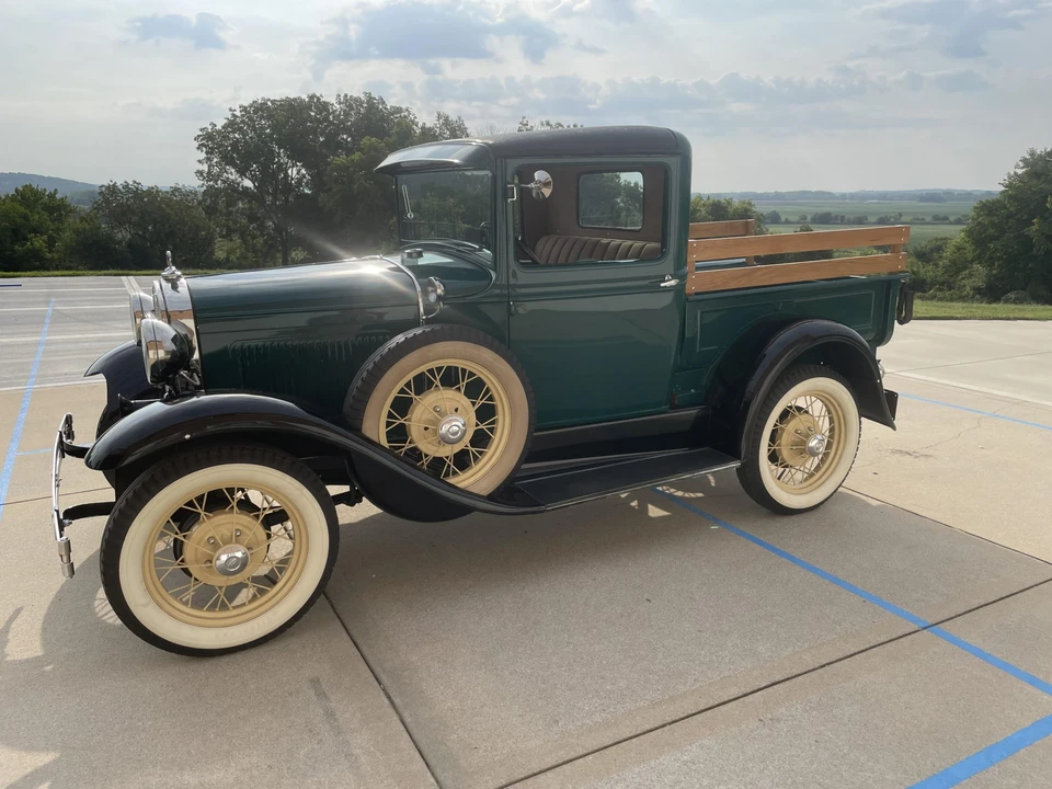 1930 Ford Model A Pickup & Model AA - Image 5 of 31