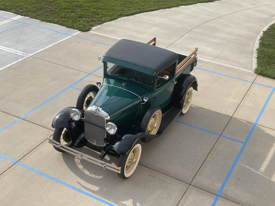 1930 Ford Model A Pickup & Model AA - Image 2 of 31