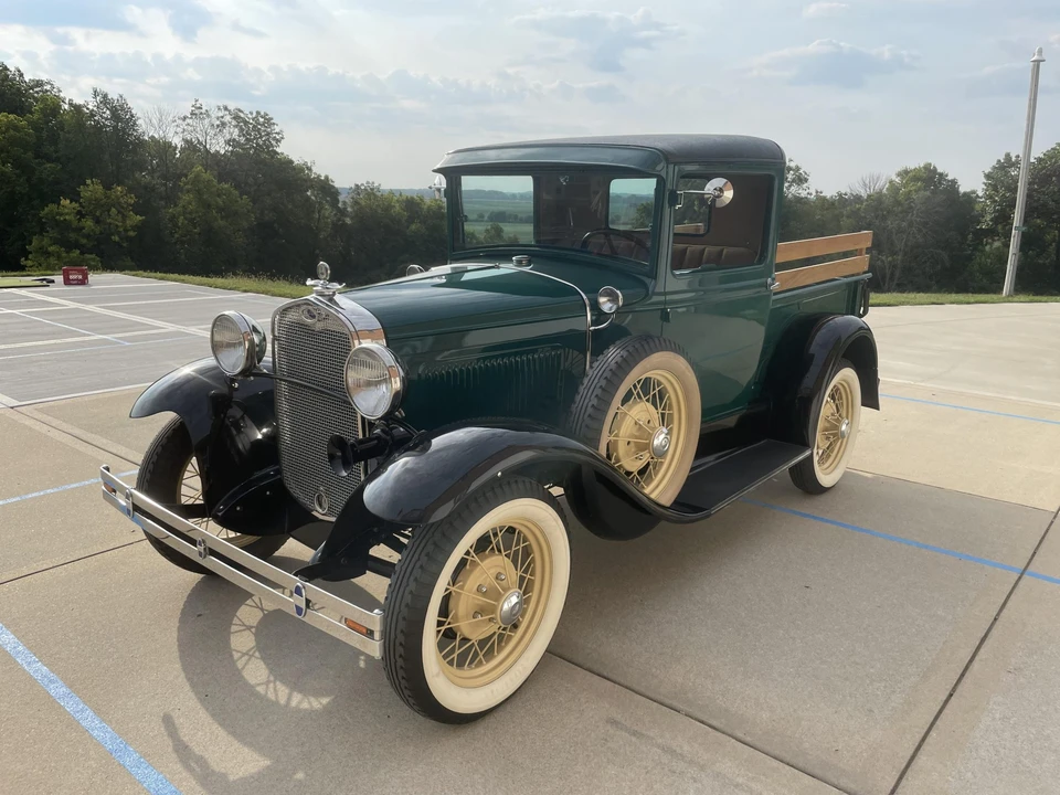 1930 Ford Model A Pickup & Model AA - Image 3 of 31