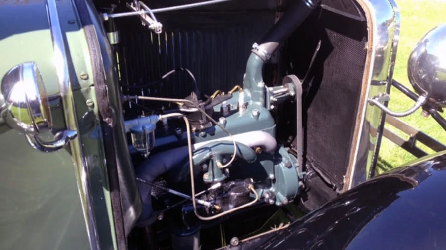 1930 Ford Model A Pickup & Model AA - Image 6 of 7