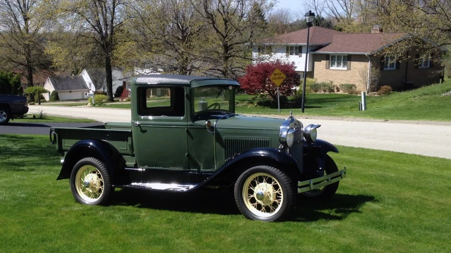 1930 Ford Model A Pickup & Model AA - Image 7 of 7