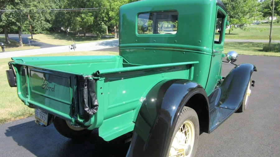 1930 Ford Model A Pickup & Model AA - Image 3 of 15