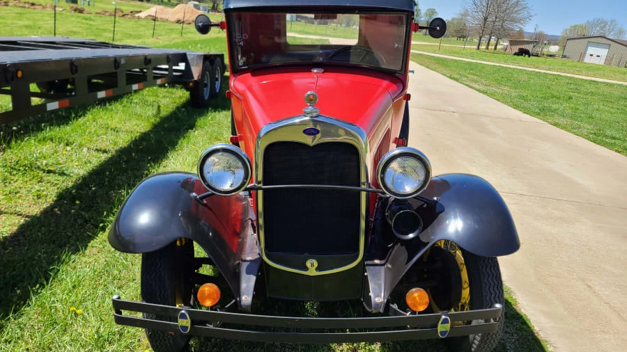 1930 Ford Model A Pickup & Model AA - Image 5 of 12