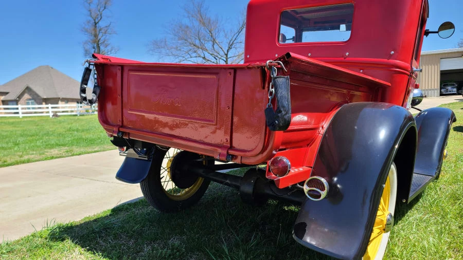 1930 Ford Model A Pickup & Model AA - Image 6 of 12