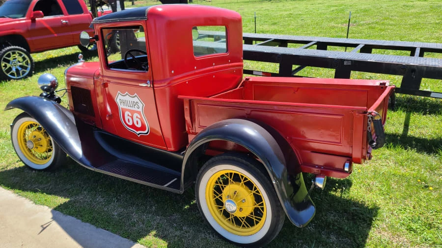 1930 Ford Model A Pickup & Model AA - Image 11 of 12