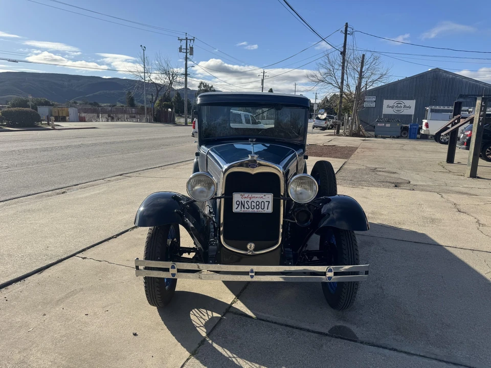 1930 Ford Model A Pickup & Model AA - Image 10 of 31