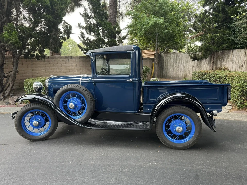 1930 Ford Model A Pickup & Model AA - Image 4 of 31
