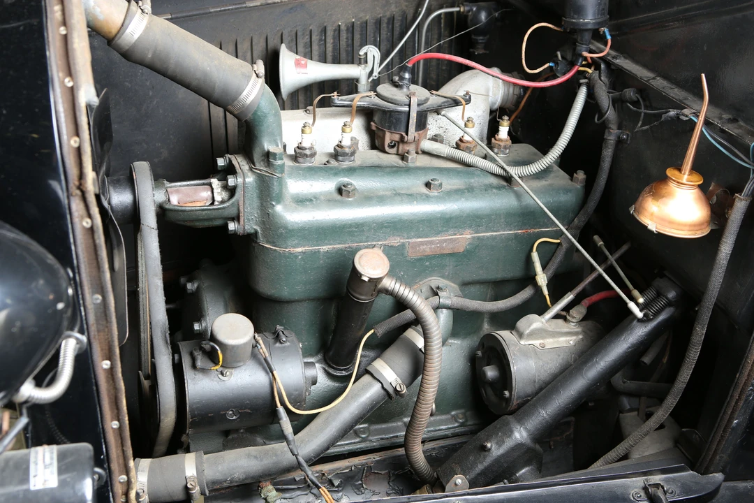 1930 Ford Model A Pickup & Model AA - Image 4 of 6
