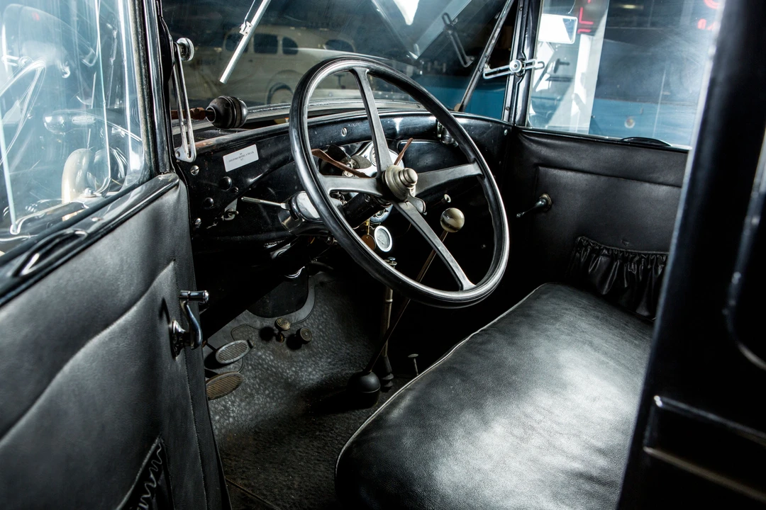 1930 Ford Model A Pickup & Model AA - Image 2 of 6