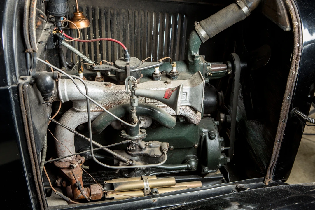 1930 Ford Model A Pickup & Model AA - Image 3 of 6