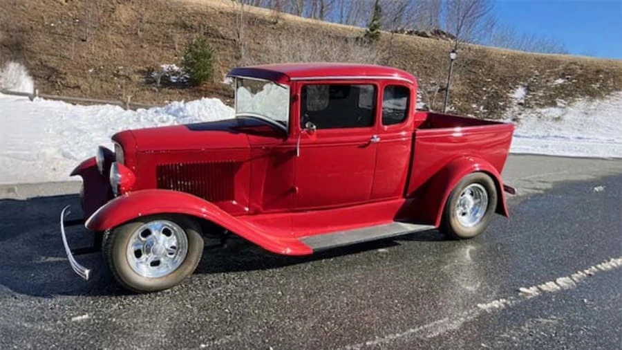 1930 Ford Model A Pickup & Model AA - Image 2 of 14