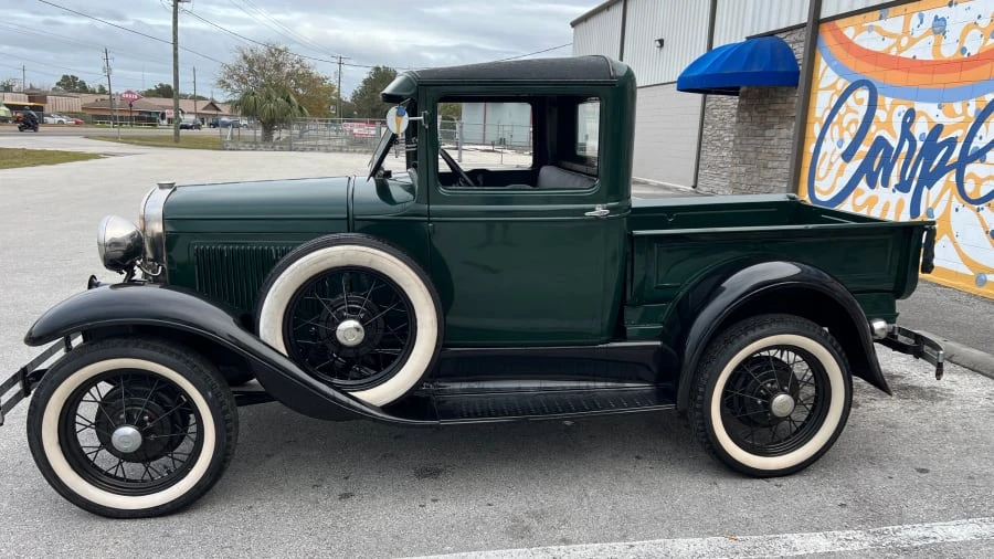 1930 Ford Model A Pickup & Model AA - Image 2 of 13