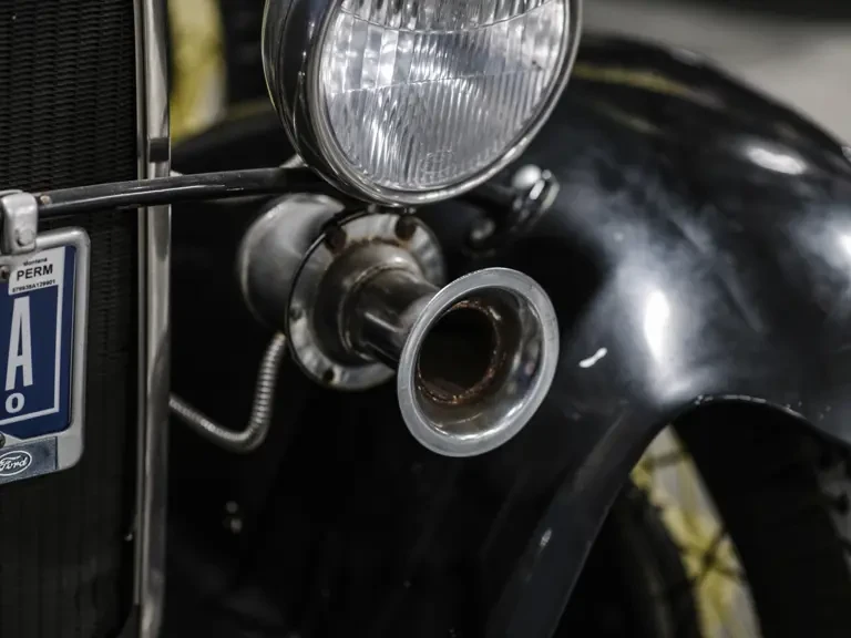 1930 Ford Model A Pickup & Model AA - Image 22 of 31