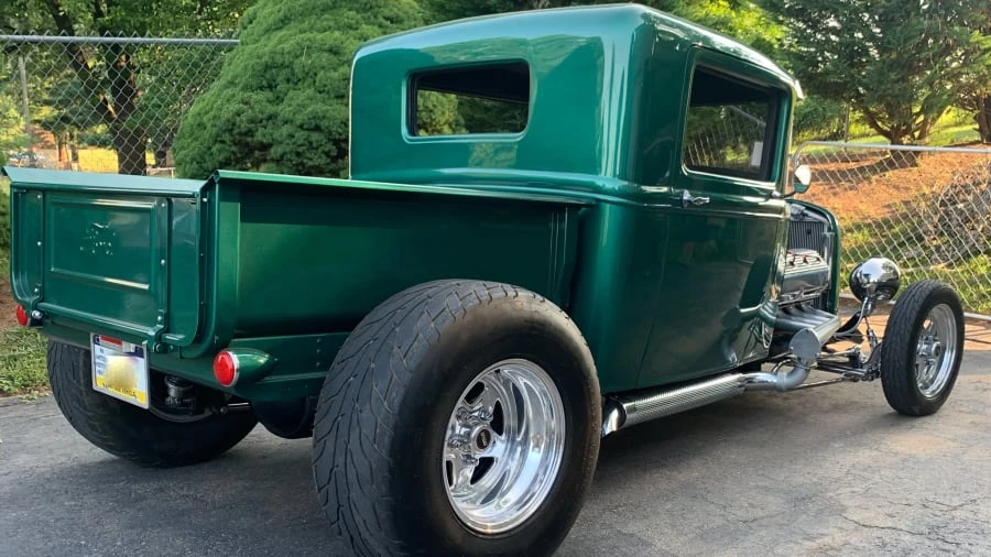 1930 Ford Model A Pickup & Model AA - Image 2 of 9