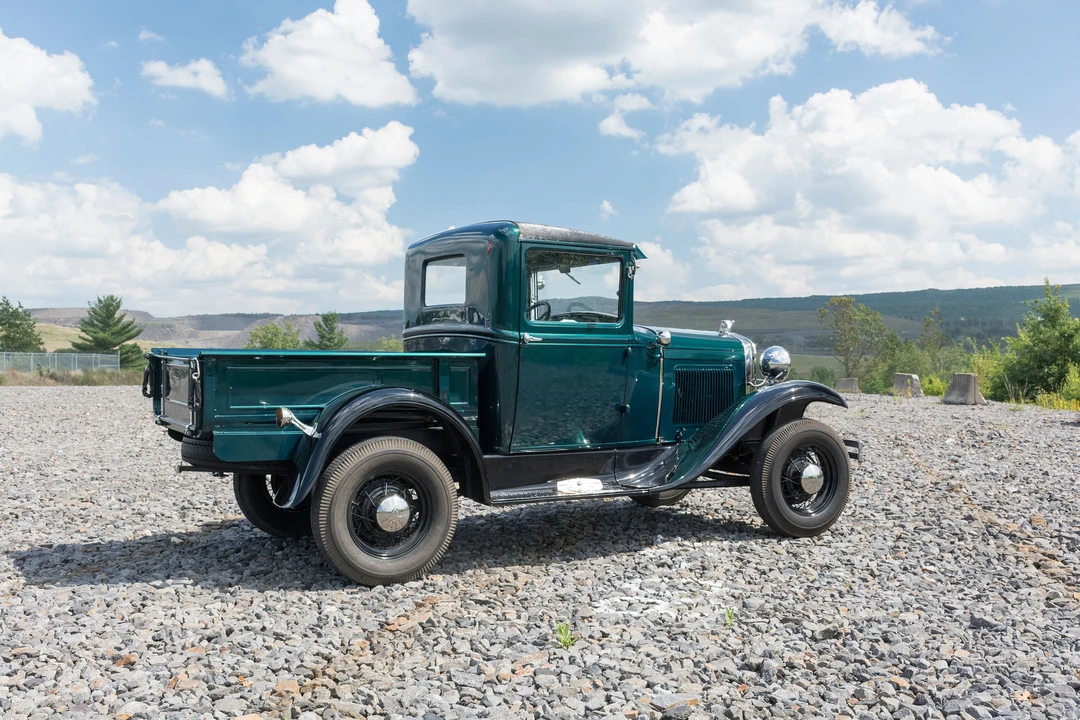 1930 Ford Model A Pickup & Model AA - Image 4 of 12