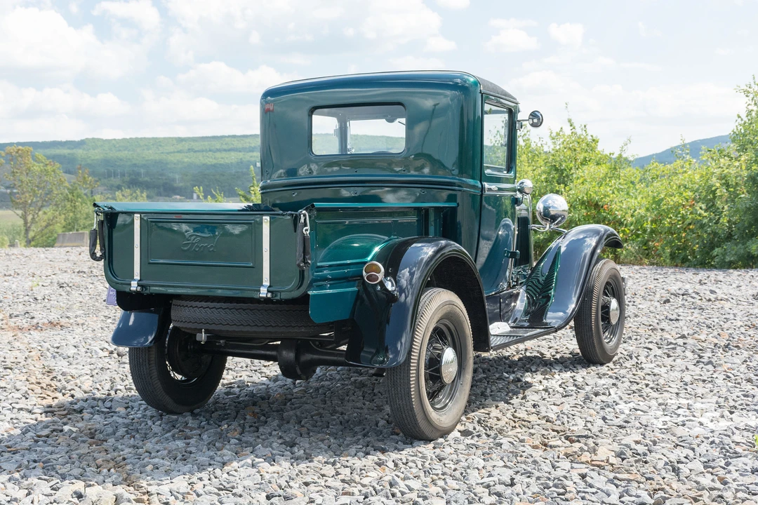 1930 Ford Model A Pickup & Model AA - Image 3 of 12