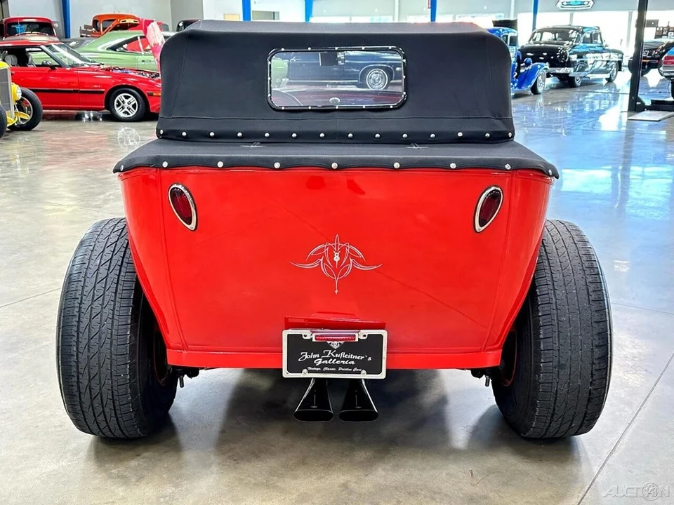 1930 Ford Model A Pickup & Model AA - Image 6 of 21