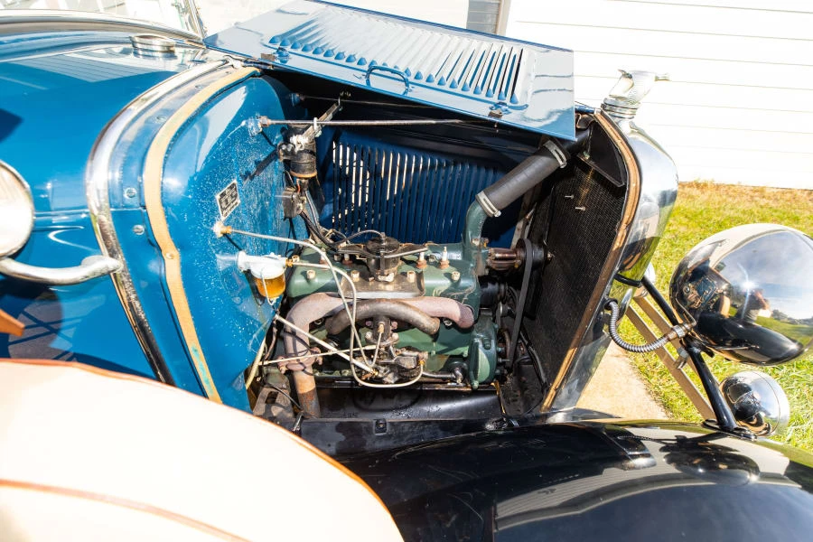1930 Ford Model A Pickup & Model AA - Image 9 of 15
