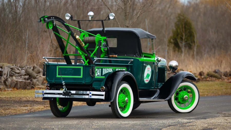 1930 Ford Model A Pickup & Model AA - Image 3 of 19