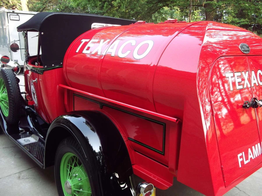 1930 Ford Model A Pickup & Model AA - Image 10 of 12