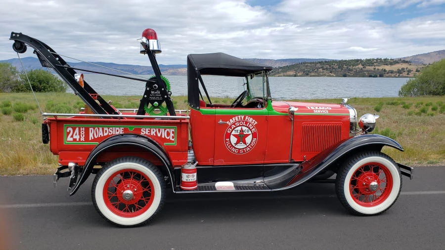 1930 Ford Model A Pickup & Model AA - Image 16 of 18
