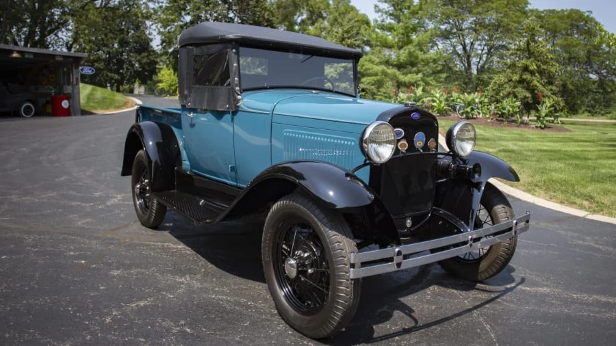 1930 Ford Model A Pickup & Model AA - Image 9 of 14