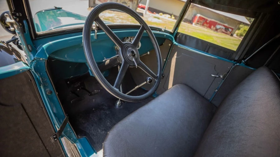 1930 Ford Model A Pickup & Model AA - Image 4 of 23