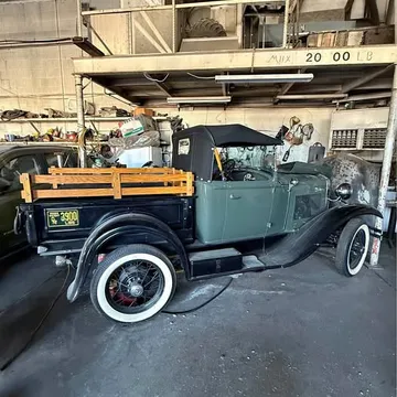 1930 Ford Model A Roadster Pickup