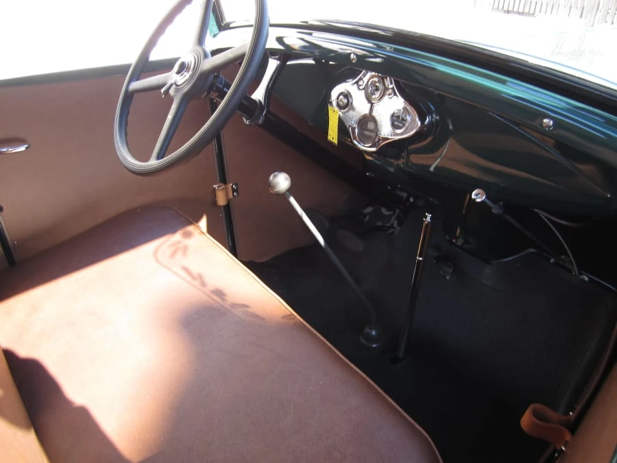1930 Ford Model A Pickup & Model AA - Image 5 of 8