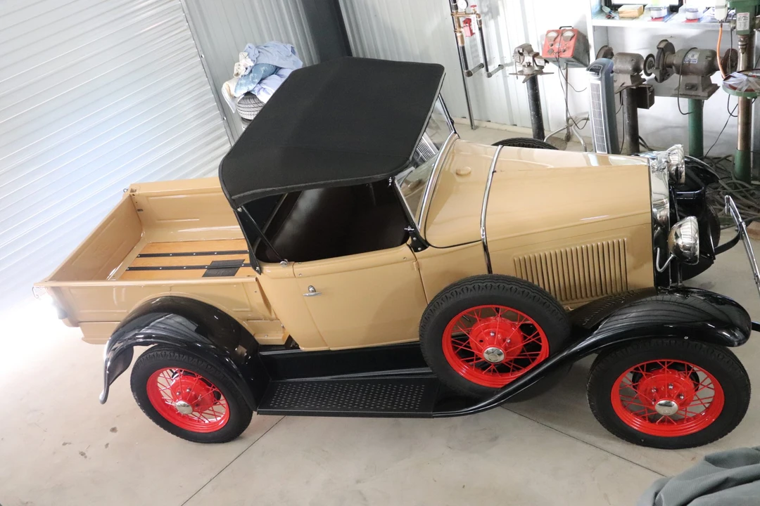 1930 Ford Model A Pickup & Model AA - Image 11 of 31