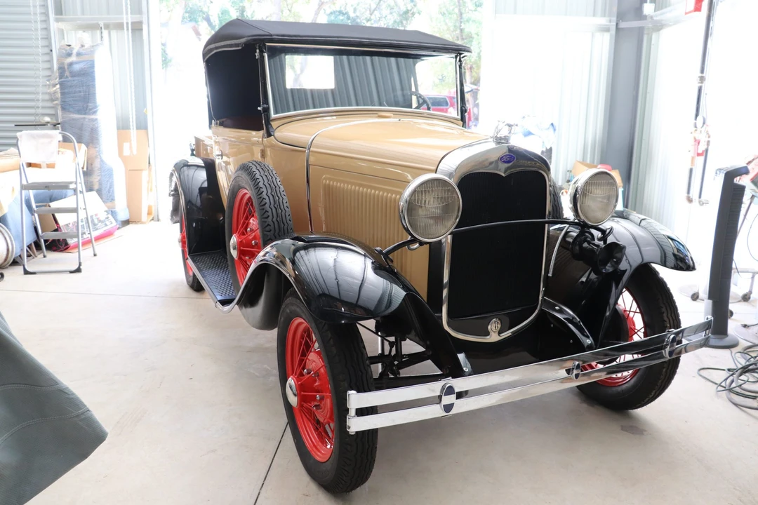 1930 Ford Model A Pickup & Model AA - Image 4 of 31