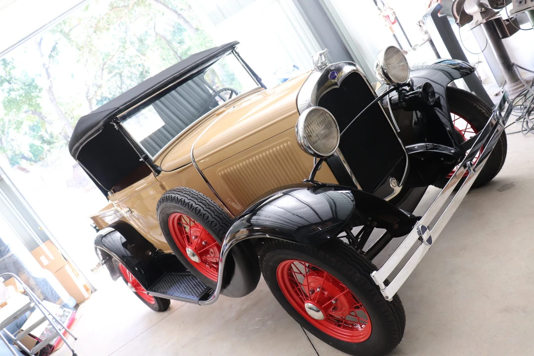 1930 Ford Model A Pickup & Model AA - Image 7 of 31