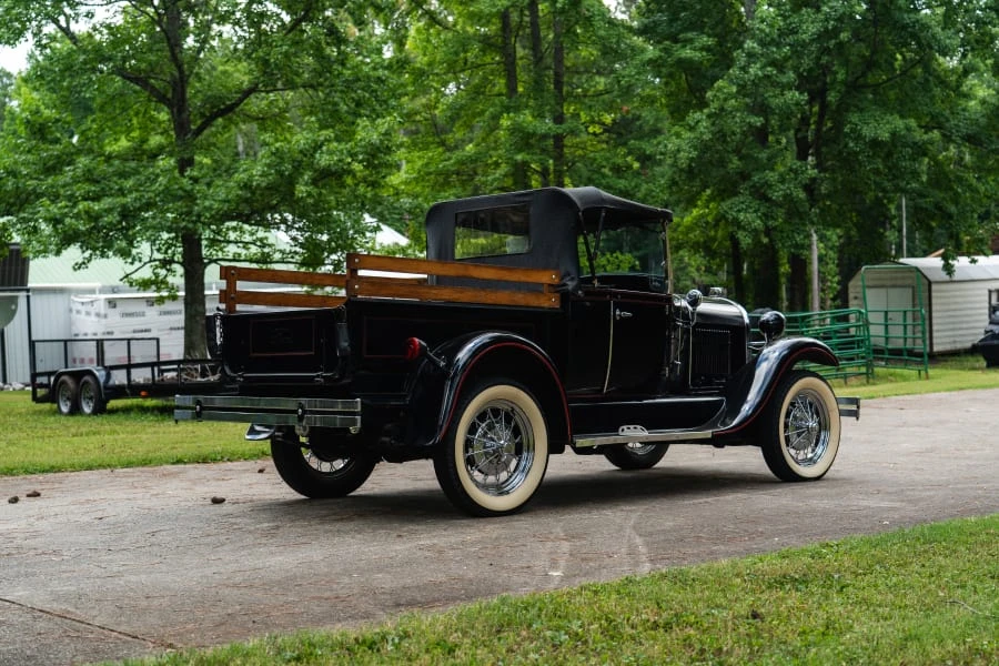 1930 Ford Model A Pickup & Model AA - Image 3 of 15