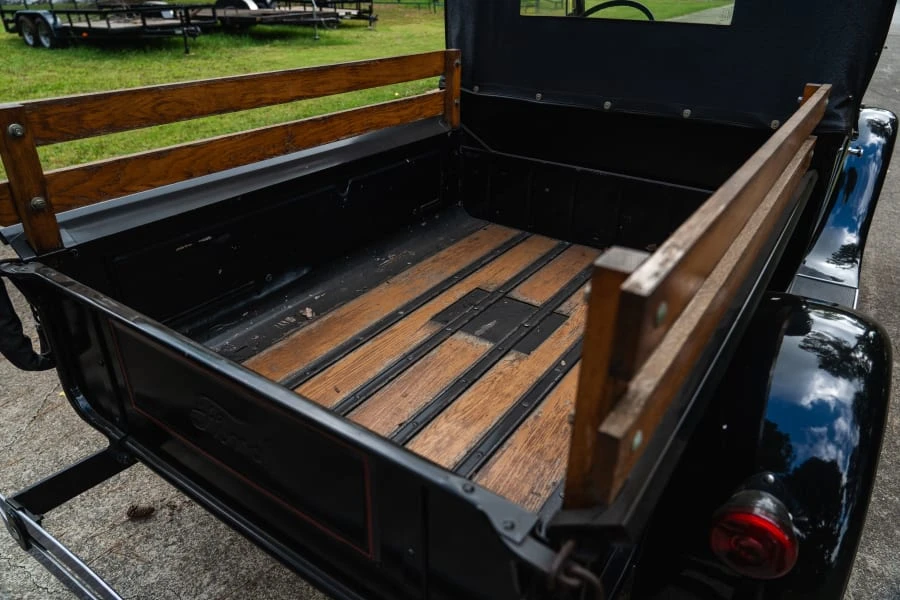 1930 Ford Model A Pickup & Model AA - Image 10 of 15