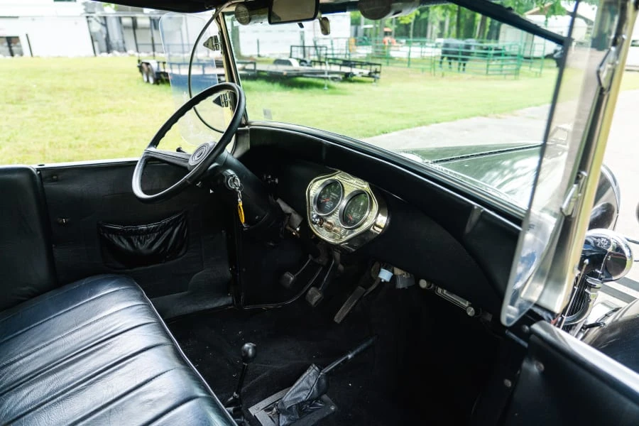 1930 Ford Model A Pickup & Model AA - Image 13 of 15