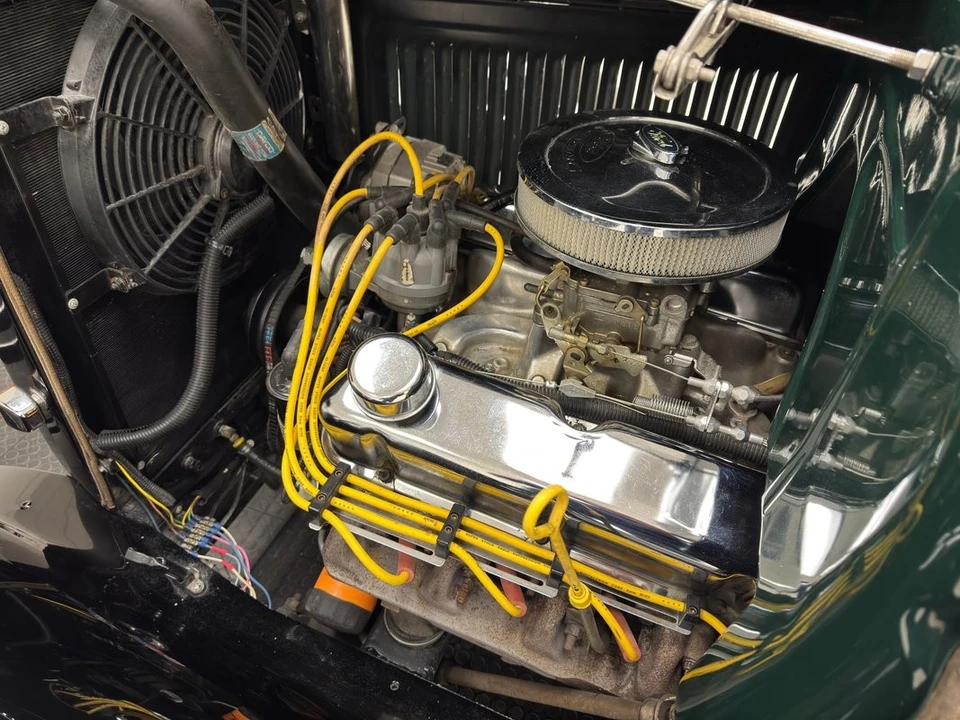 1930 Ford Model A Pickup & Model AA - Image 25 of 31