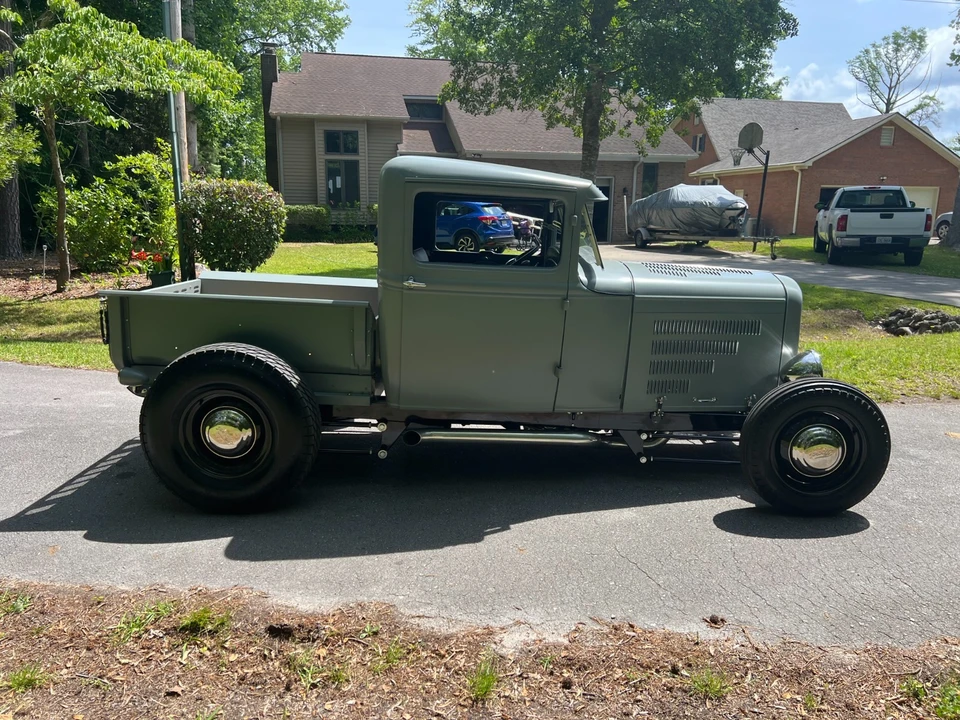 1930 Ford Model A Pickup & Model AA - Image 4 of 31