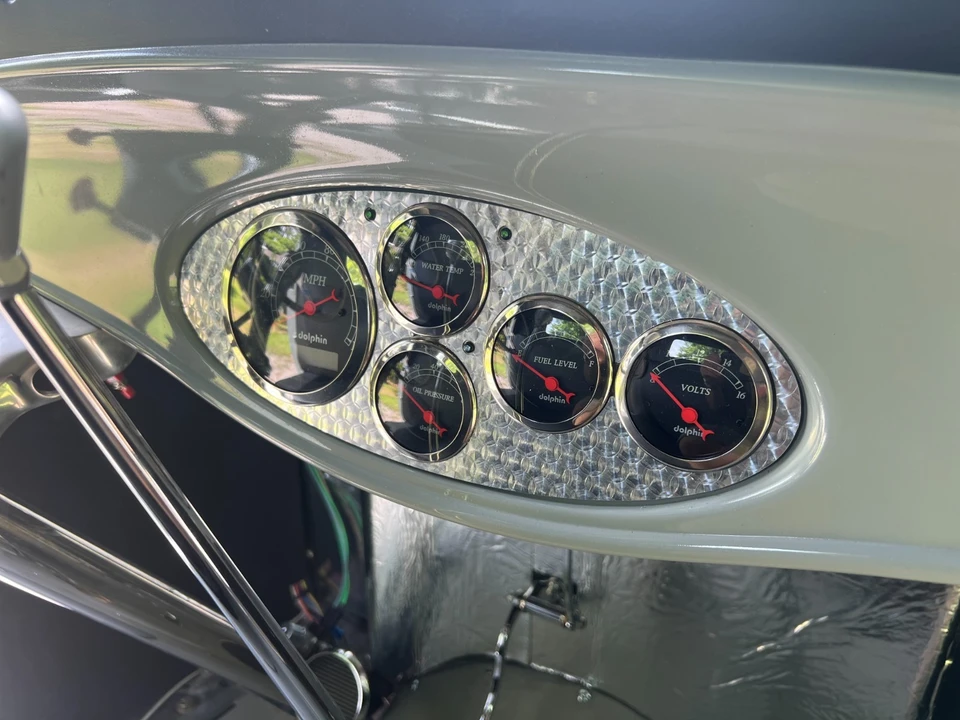 1930 Ford Model A Pickup & Model AA - Image 15 of 31