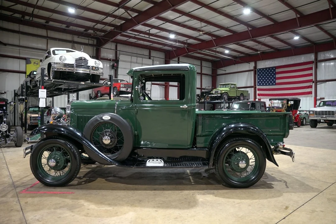 1930 Ford Model A Pickup & Model AA - Image 4 of 12