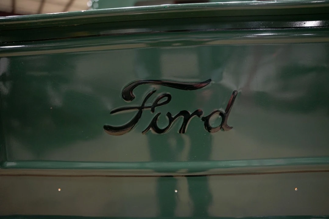 1930 Ford Model A Pickup & Model AA - Image 19 of 21