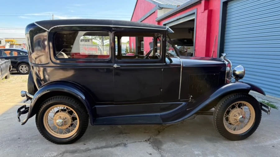 1930 Ford Model A - Image 2 of 19