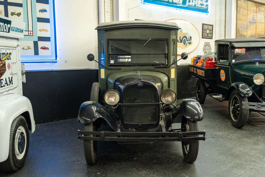 1930 Ford Model A - Image 2 of 18