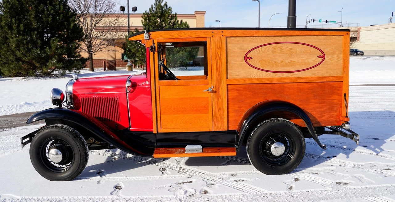1930 Ford Model A Pickup & Model AA - Image 7 of 21