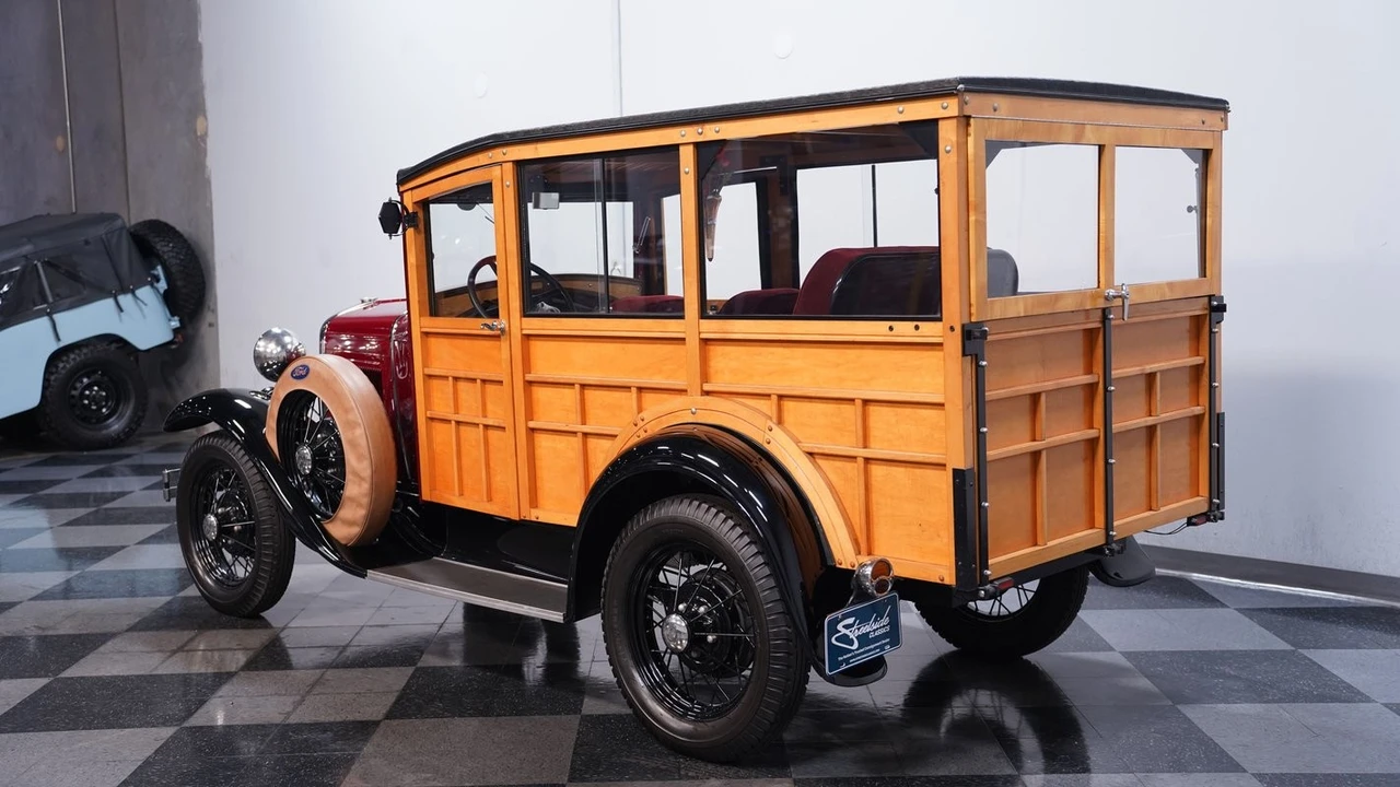 1930 Ford Model A - Image 8 of 12