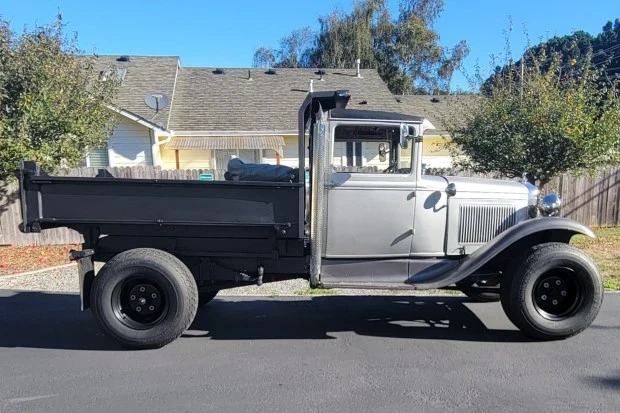 1930 Ford Model A Pickup & Model AA - Image 3 of 7